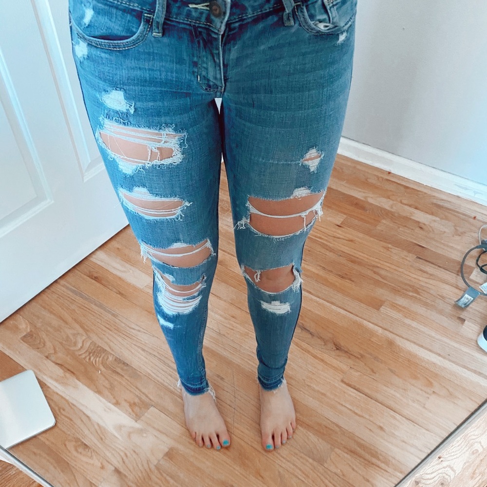 super skinny low rise light-wash jeans
